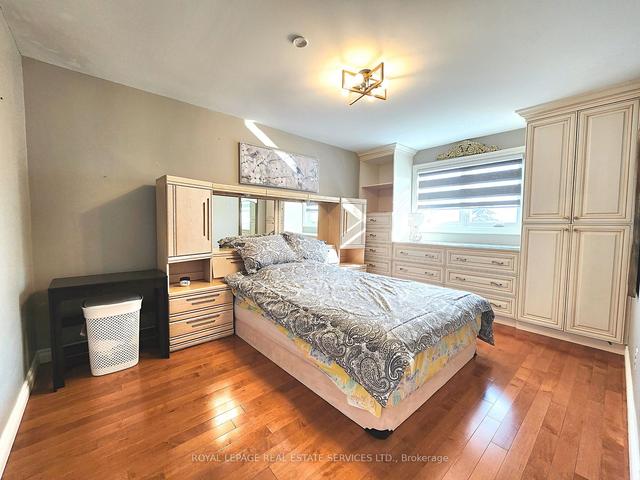 m&u - 20 Presidential St, House detached with 4 bedrooms, 3 bathrooms and 2 parking in Vaughan ON | Image 10