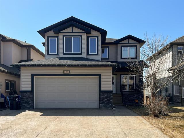 252 Falcon Drive, House detached with 5 bedrooms, 3 bathrooms and 5 parking in Wood Buffalo AB | Image 1
