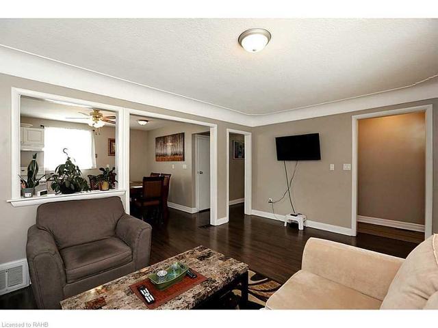 969 Upper Gage Ave, House detached with 3 bedrooms, 2 bathrooms and 8 parking in Hamilton ON | Image 21