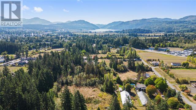 5633 Strick Rd, House detached with 6 bedrooms, 3 bathrooms and 12 parking in Alberni Clayoquot E BC | Image 7