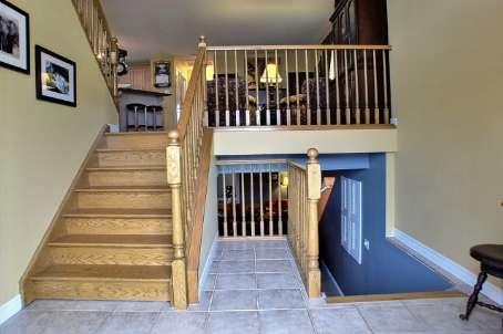 949 Marigold St, House detached with 4 bedrooms, 2 bathrooms and 2 parking in London ON | Image 2