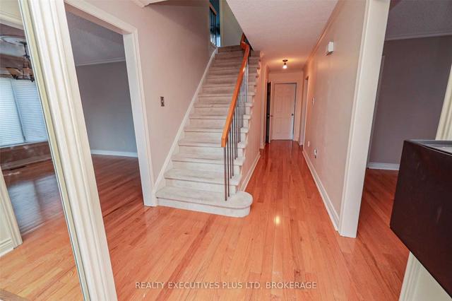 56 Madelaine Cres, House detached with 4 bedrooms, 3 bathrooms and 8 parking in Brampton ON | Image 29