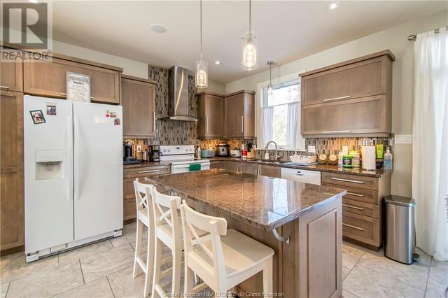 71 Wilmington Dr, House detached with 4 bedrooms, 3 bathrooms and null parking in Moncton NB | Image 9
