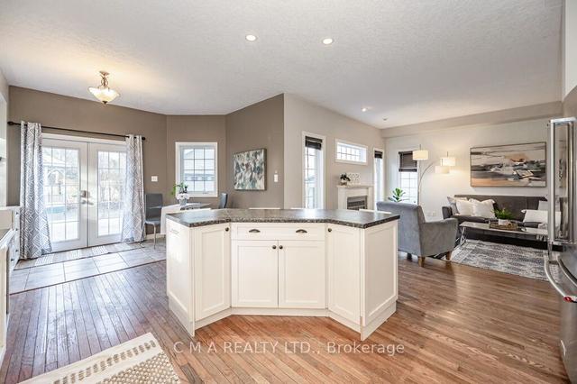570 Eastbridge Blvd, House detached with 3 bedrooms, 4 bathrooms and 6 parking in Waterloo ON | Image 19