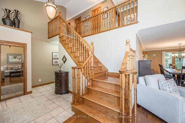 3 Tanager Dr, House detached with 4 bedrooms, 3 bathrooms and 4 parking in Guelph ON | Image 17