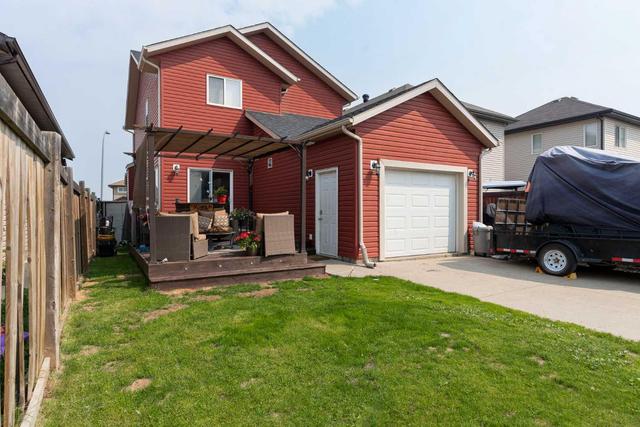 187 Merganser Crescent, House detached with 5 bedrooms, 4 bathrooms and 4 parking in Wood Buffalo AB | Image 2