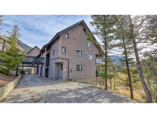 25 - 8040 Radium Golf Course Road, Condo with 2 bedrooms, 2 bathrooms and null parking in East Kootenay G BC | Image 32