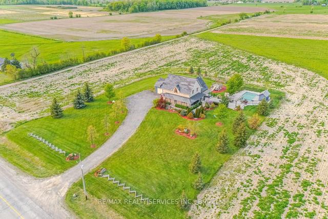 13471 Heartlake Rd, House detached with 4 bedrooms, 4 bathrooms and 17 parking in Caledon ON | Image 3