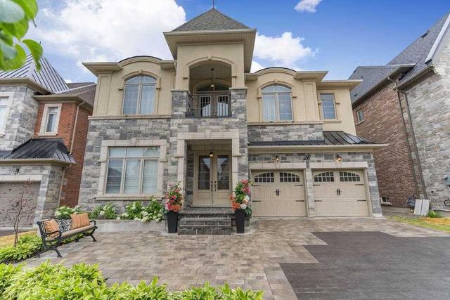 26 Fanning Mill Circ, House detached with 4 bedrooms, 6 bathrooms and 6 parking in Vaughan ON | Image 1