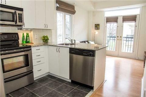 th #18 - 78 Carr St, Townhouse with 2 bedrooms, 2 bathrooms and 1 parking in Toronto ON | Image 3