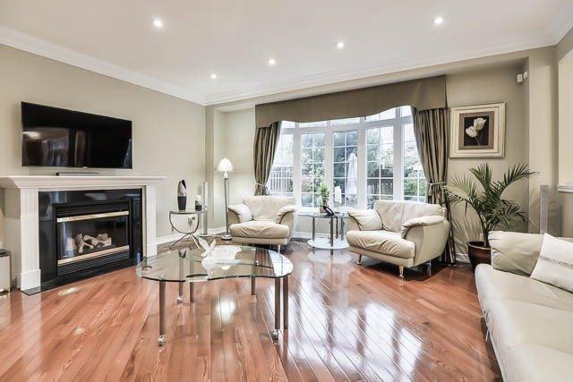 21 Elyssa Dr, House detached with 4 bedrooms, 5 bathrooms and 4 parking in Richmond Hill ON | Image 4