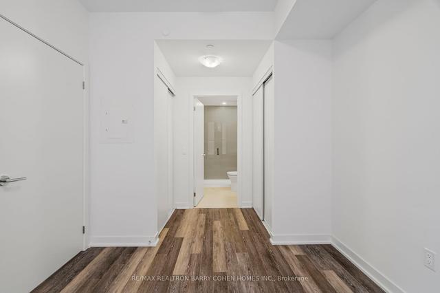 212 - 250 Lawrence Ave W, Condo with 2 bedrooms, 2 bathrooms and 1 parking in Toronto ON | Image 7