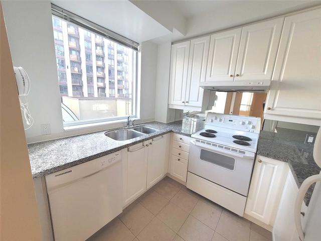 907 - 55 Bloor St E, Condo with 2 bedrooms, 2 bathrooms and 1 parking in Toronto ON | Image 19