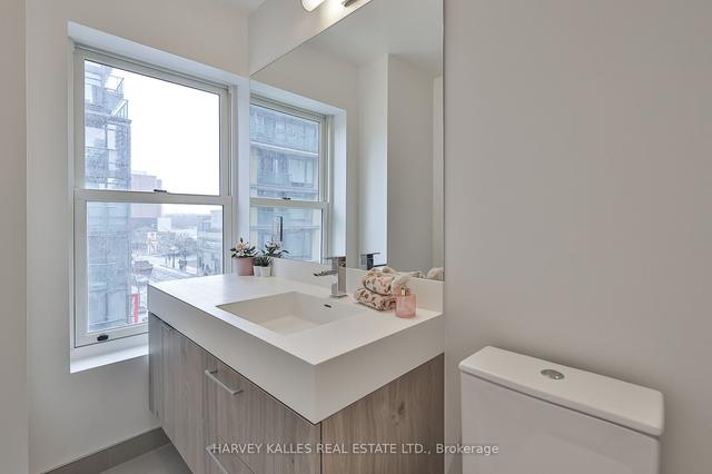 309 - 1 Yorkville Ave, Condo with 2 bedrooms, 3 bathrooms and 1 parking in Toronto ON | Image 11