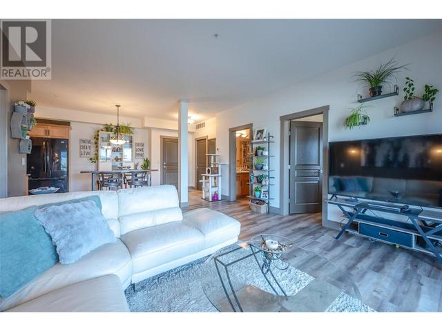 102 - 873 Forestbrook Drive, Condo with 2 bedrooms, 2 bathrooms and 1 parking in Penticton BC | Image 13