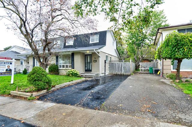 38 Tindale Rd, House semidetached with 3 bedrooms, 3 bathrooms and 3 parking in Brampton ON | Image 26