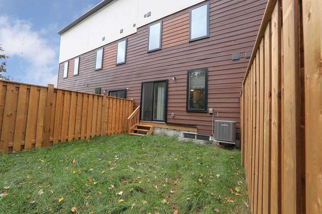 unit 12 - 24 Stonehart Lane, House attached with 2 bedrooms, 3 bathrooms and 2 parking in Barrie ON | Image 7