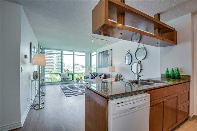 809 - 81 Navy Wharf Crt, Condo with 2 bedrooms, 2 bathrooms and 1 parking in Toronto ON | Image 8