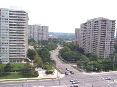 1209 - 33 Elm Dr W, Condo with 2 bedrooms, 2 bathrooms and 1 parking in Mississauga ON | Image 8