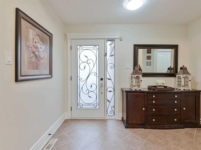 87 Nipissing Cres, House detached with 4 bedrooms, 3 bathrooms and 8 parking in Brampton ON | Image 12