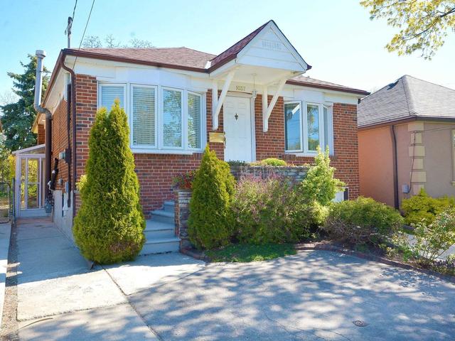 1037 East Ave, House detached with 3 bedrooms, 2 bathrooms and 4 parking in Mississauga ON | Image 12