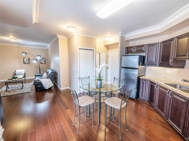 209 - 15450 Yonge St, Condo with 1 bedrooms, 1 bathrooms and 1 parking in Aurora ON | Image 4
