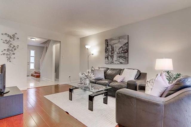 78 Harris Way, Townhouse with 3 bedrooms, 3 bathrooms and 2 parking in Markham ON | Image 24