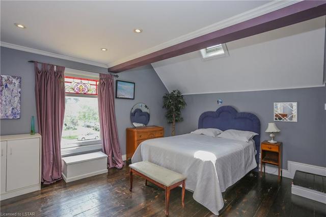 568 Piccadilly Street, House detached with 4 bedrooms, 2 bathrooms and 2 parking in London ON | Image 19