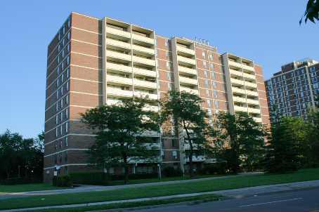 207 - 3120 Kirwin Ave, Condo with 2 bedrooms, 1 bathrooms and 1 parking in Mississauga ON | Image 1