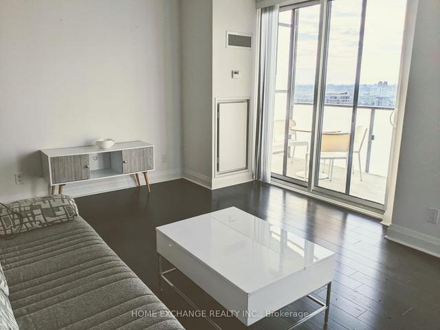 lph-07 - 65 St Mary St, Condo with 1 bedrooms, 1 bathrooms and 0 parking in Toronto ON | Image 3