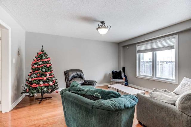1966 Secretariat Pl, House detached with 3 bedrooms, 3 bathrooms and 3 parking in Oshawa ON | Image 21