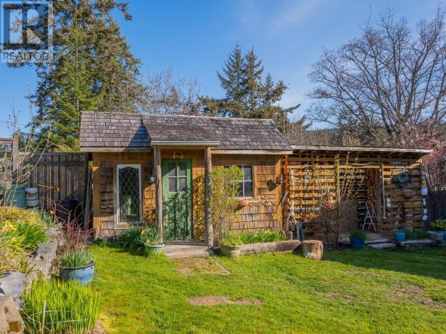 4810 Sanderson Road, House detached with 3 bedrooms, 3 bathrooms and 2 parking in Powell River D BC | Image 3