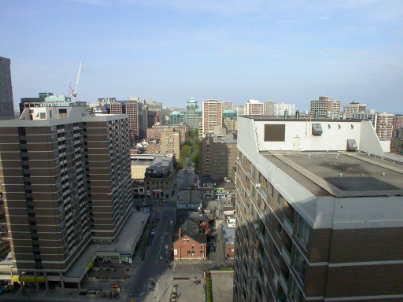 up03 - 1121 Bay St, Condo with 2 bedrooms, 2 bathrooms and 1 parking in Toronto ON | Image 3