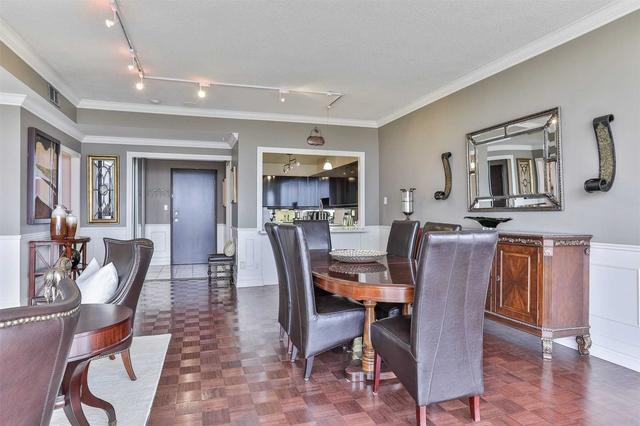 ph10 - 50 Eglinton Ave W, Condo with 2 bedrooms, 2 bathrooms and 2 parking in Mississauga ON | Image 3