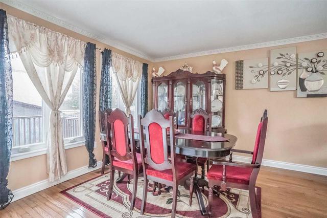 157 Hupfield Tr, House detached with 4 bedrooms, 4 bathrooms and 6 parking in Toronto ON | Image 34