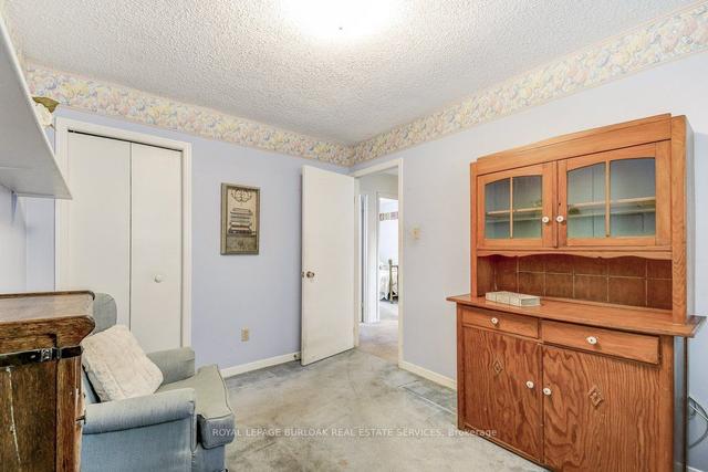 1438 Brenner Crt, House detached with 3 bedrooms, 2 bathrooms and 3 parking in Burlington ON | Image 6