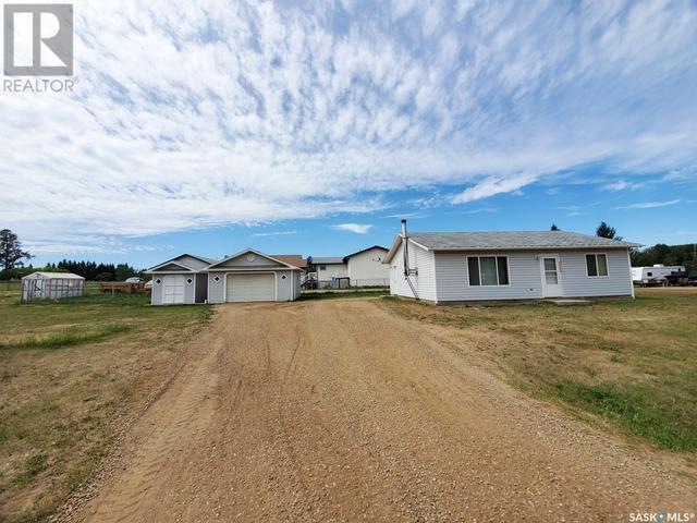157 4th Street W, House detached with 2 bedrooms, 1 bathrooms and null parking in Pierceland SK | Card Image