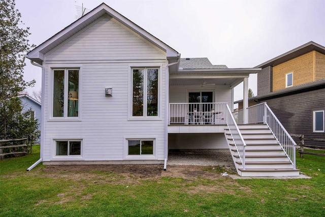 2193 Shore Lane, House detached with 3 bedrooms, 4 bathrooms and 6 parking in Wasaga Beach ON | Image 7