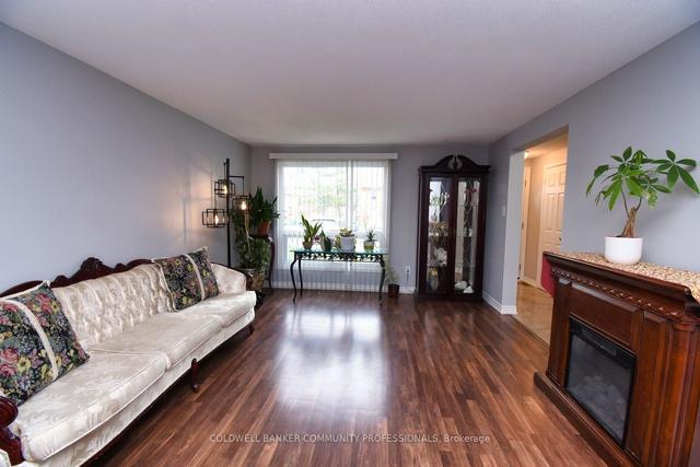 85 - 151 Gateshead Cres, Townhouse with 3 bedrooms, 2 bathrooms and 1 parking in Hamilton ON | Image 32