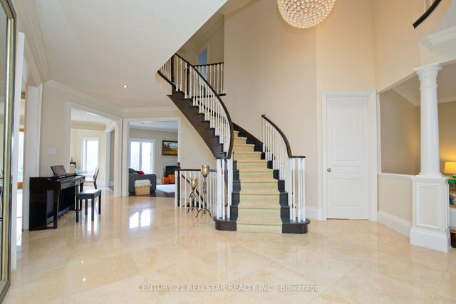 5331 Roanoke Crt, House detached with 5 bedrooms, 5 bathrooms and 9 parking in Mississauga ON | Image 2