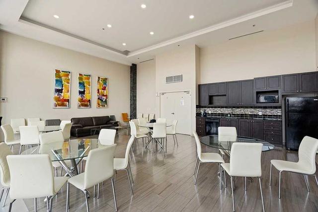 1012 - 24 Woodstream Blvd, Condo with 1 bedrooms, 1 bathrooms and 2 parking in Vaughan ON | Image 14