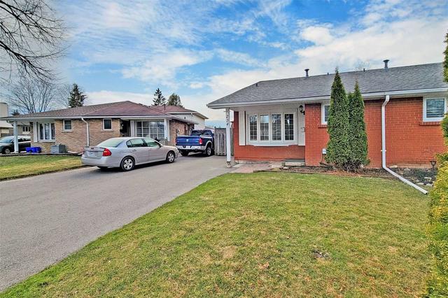 234 Coventry Crt, House semidetached with 4 bedrooms, 2 bathrooms and 2 parking in Oshawa ON | Image 34