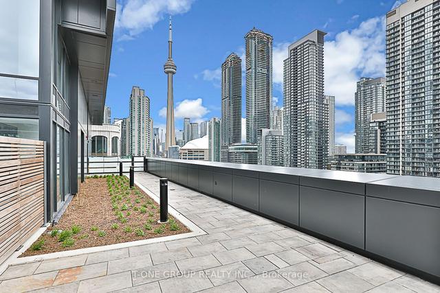 1104 - 480 Front St West St W, Condo with 2 bedrooms, 2 bathrooms and 1 parking in Toronto ON | Image 24