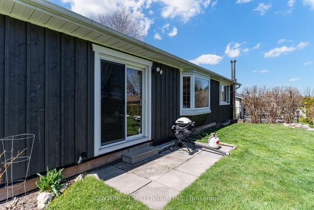 45 Mcclellan Rd N, House detached with 3 bedrooms, 1 bathrooms and 7.5 parking in Caledon ON | Image 25