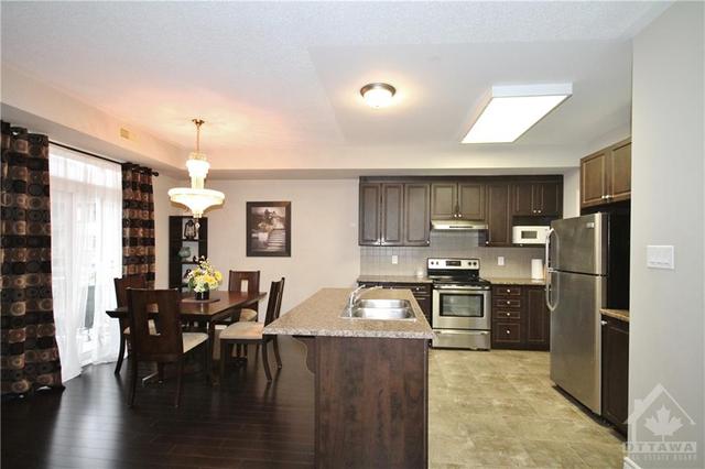 3785 Canyon Walk Drive, House attached with 2 bedrooms, 2 bathrooms and 1 parking in Ottawa ON | Image 13