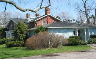 9 Brook Rd S, House detached with 4 bedrooms, 5 bathrooms and 6 parking in Cobourg ON | Image 2