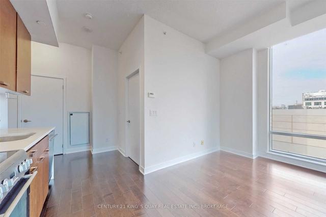 1004 - 295 Adelaide St W, Condo with 2 bedrooms, 2 bathrooms and 1 parking in Toronto ON | Image 37