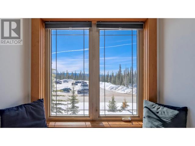 6 - 5015 Snowbird Way, House attached with 2 bedrooms, 2 bathrooms and null parking in Kootenay Boundary E BC | Image 13