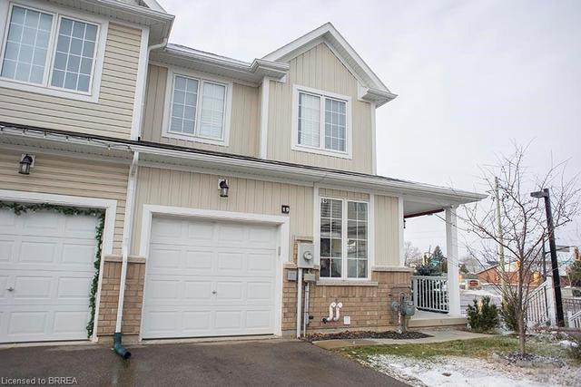 19 - 21 Diana Avenue, House attached with 3 bedrooms, 2 bathrooms and null parking in Brantford ON | Image 2