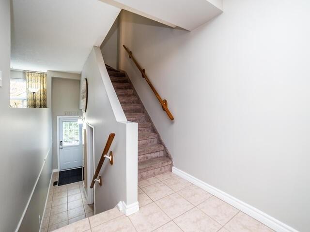 16 - 320 Blackthorn St, Townhouse with 4 bedrooms, 1 bathrooms and 2 parking in Oshawa ON | Image 17
